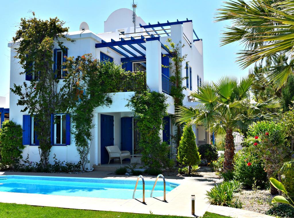 Latchi Beach Front Villa - Private Heated Pool - Amazing Uninterrupted Sea Views Polis 外观 照片